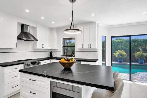 10650 Paris Street, Cooper City FL - photo 15 of 66