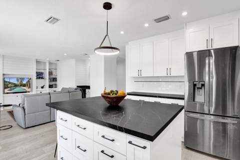 10650 Paris Street, Cooper City FL - photo 17 of 66