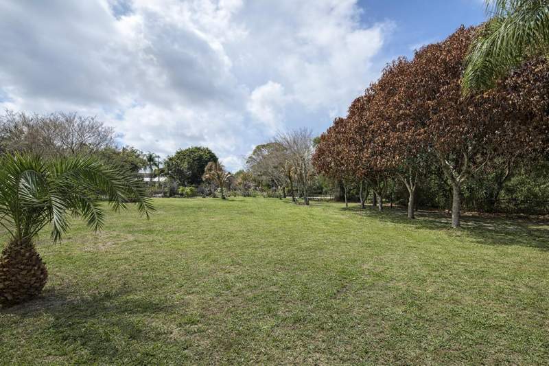 3 bedroom Single Family Residence at 5512 Buchanan Drive, Indian River Estates Unit 1, Fort Pierce — photo 3