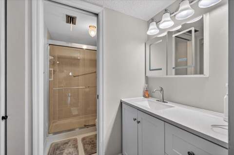 7633 Tahiti Lane #101, Lake Worth FL - photo 18 of 26