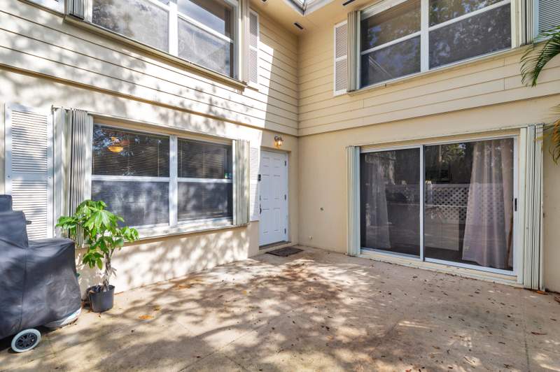 2 bedroom Townhouse at 8142 Bridgewater Court #42c, Wellesley At Lake Clarke Shores, Lake Clarke Shores — photo 3
