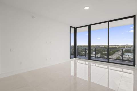 220 Lake Shore Drive #1121, Lake Park FL - photo 14 of 65