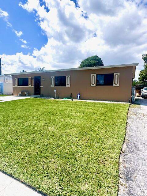 3 bedroom Single Family Residence at 1481 SW 7th Terrace, Arch Estates, Deerfield Beach — photo 5