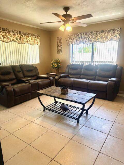 1481 SW 7th Terrace, Deerfield Beach FL - photo 7 of 32