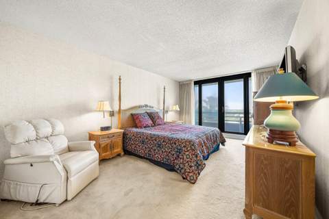 1500 S Ocean Boulevard #604, Boca Raton FL - photo 22 of 61