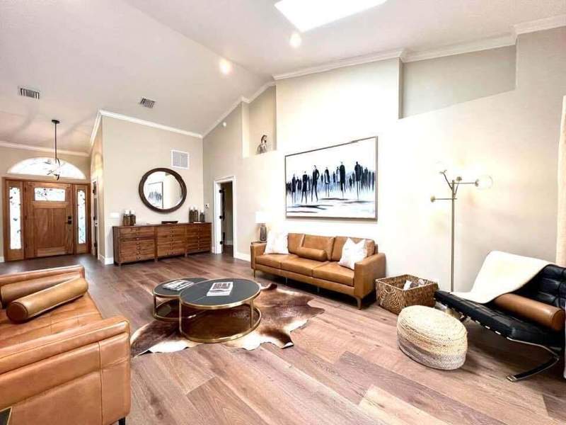 5 bedroom Single Family Residence at 14256 Greentree Trail, Paddock Park 1 Of Wellington, Wellington — photo 4