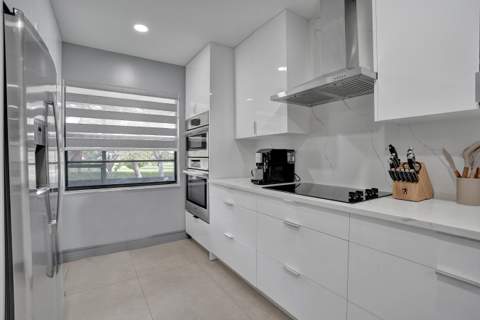 21675 Tall Palm Circle #2b, Boca Raton FL - photo 13 of 44