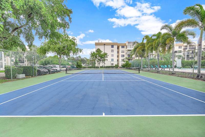 2 bedroom Condominium at 6190 Woodlands Boulevard #311, Gate Three Condo, Tamarac — photo 2