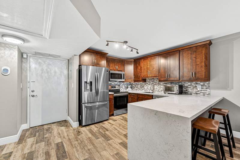 1 bedroom Condominium at 101 E Mcnab Road #304, Barcelona Gardens Condo Bldg 300, Pompano Beach — photo 3