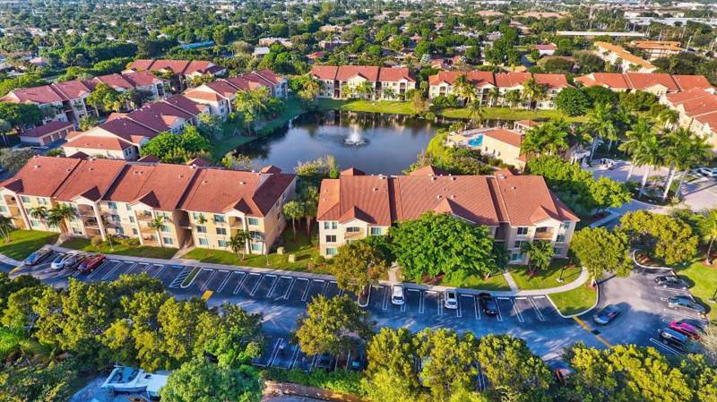 3 bedroom Condominium at 310 Villa Circle #310, Villa Del Sol Condo, Boynton Beach — photo 2