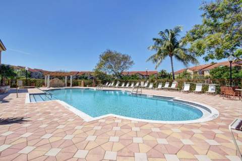 310 Villa Circle #310, Boynton Beach FL - photo 15 of 46