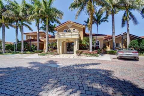310 Villa Circle #310, Boynton Beach FL - photo 19 of 46