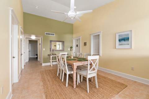 3225 S Lakeview Circle #22-202, Fort Pierce FL - photo 16 of 41