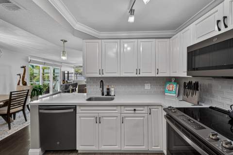 1170 N Federal Highway #411, Fort Lauderdale FL - photo 10 of 38