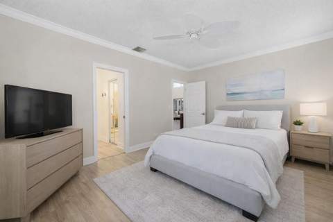 3000 Conifer Drive, Fort Pierce FL - photo 9 of 84