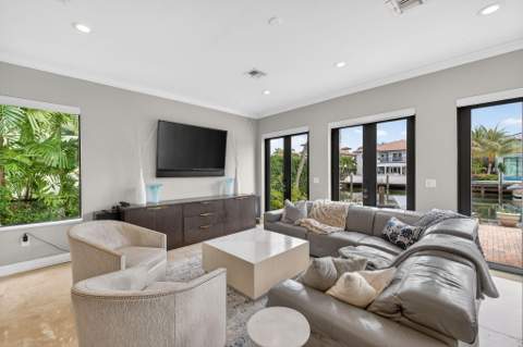 2406 Barcelona Drive, Fort Lauderdale FL - photo 21 of 107