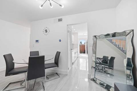 10875 NW 29th Manor #8, Sunrise FL - photo 8 of 27