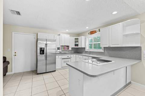 9722 Erica Court, Boca Raton FL - photo 10 of 46