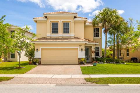 707 NW Leonardo Circle, Port St. Lucie FL - photo 7 of 64