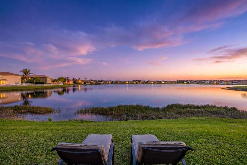 4 bedroom Single Family Residence at 707 NW Leonardo Circle, Vizcaya Falls Plat 1, Port St. Lucie — photo 2