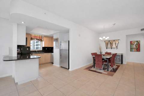 511 SE 5 Avenue #1217, Fort Lauderdale FL - photo 19 of 55