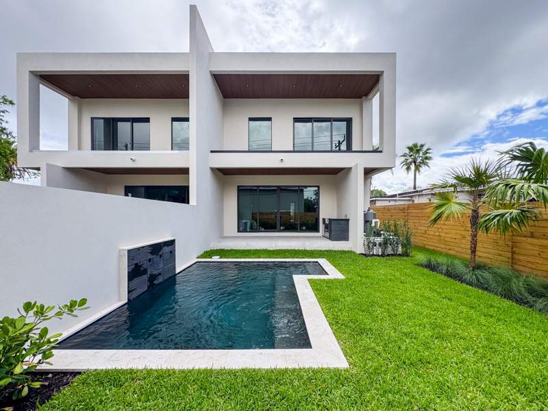 4 bedroom Townhouse at 1321 NE 14th Avenue #1321, Dua Lake Ridge West, Fort Lauderdale — photo 3
