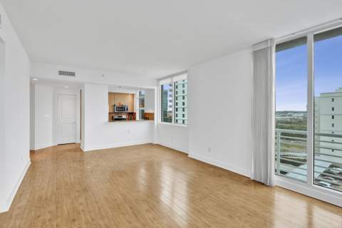 315 NE 3rd Avenue #1201, Fort Lauderdale FL - photo 11 of 50