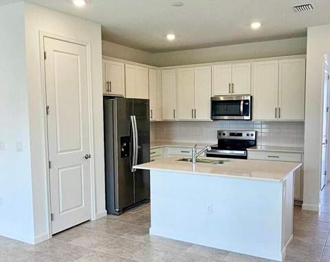 7797 SW Bentley Lane #Latitude 96-19, Stuart FL - photo 7 of 21