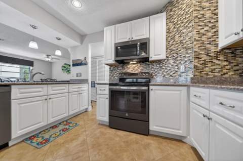 4083 SE Centerboard Lane #3-a, Stuart FL - photo 6 of 31