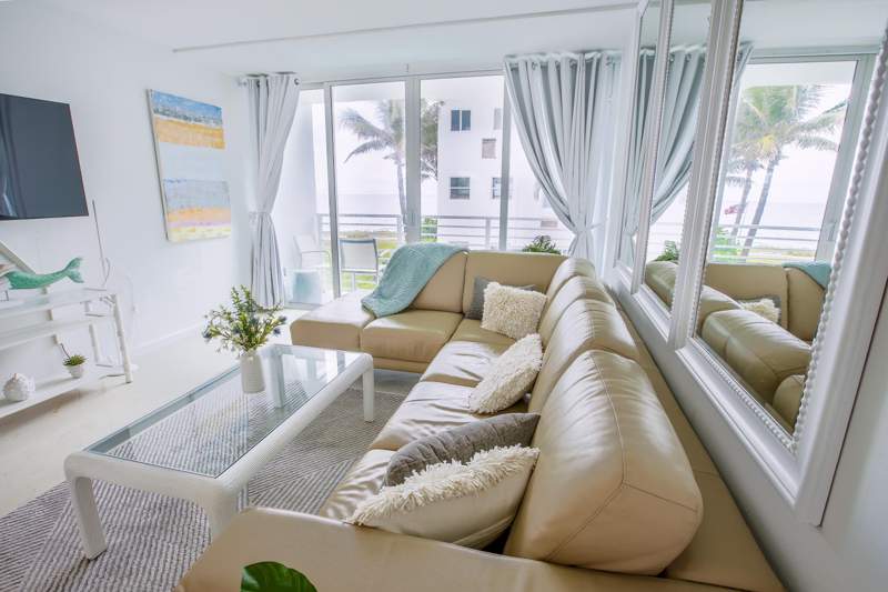 1 bedroom Condominium at 1043 Hillsboro Mile Hillsboro Mile #18c, Hillsboro Mile Ocean Apts Sec 2, Hillsboro Beach — photo 3