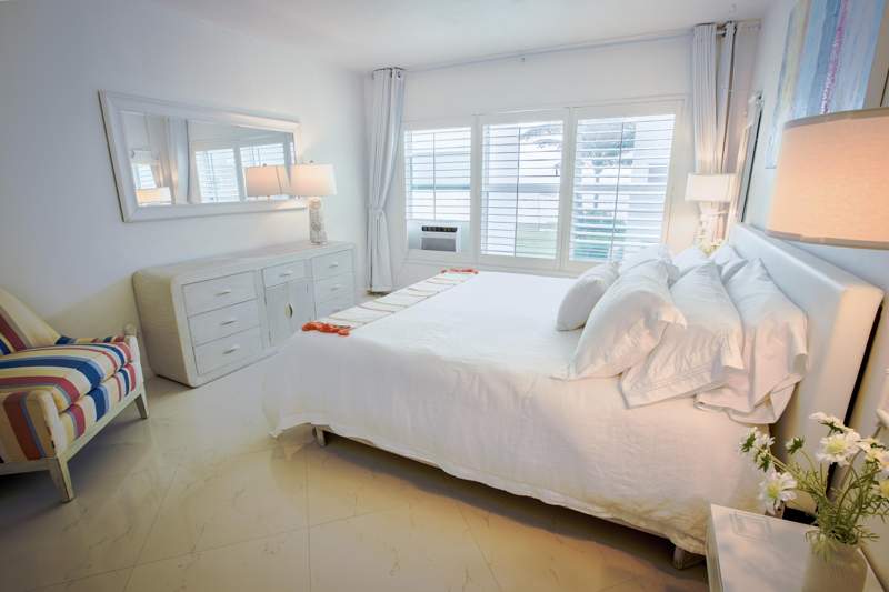 1 bedroom Condominium at 1043 Hillsboro Mile Hillsboro Mile #18c, Hillsboro Mile Ocean Apts Sec 2, Hillsboro Beach — photo 4
