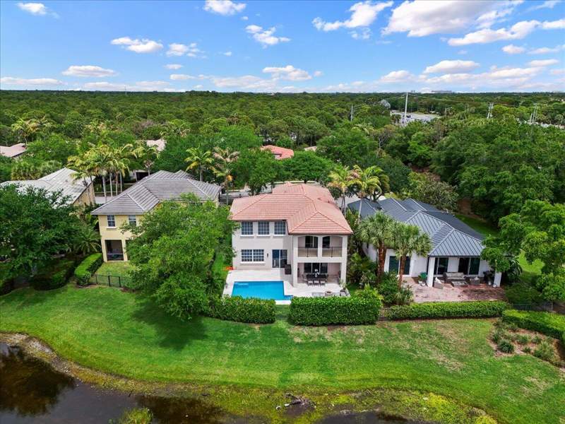 5 bedroom Single Family Residence at 2020 Graden Drive, Evergrene, Palm Beach Gardens — photo 4