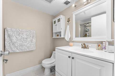 4570 NW 18th Avenue #704, Deerfield Beach FL - photo 17 of 34