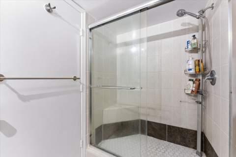 4570 NW 18th Avenue #704, Deerfield Beach FL - photo 18 of 34