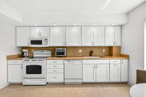 600 S Ocean Boulevard #504, Boca Raton FL - photo 13 of 32