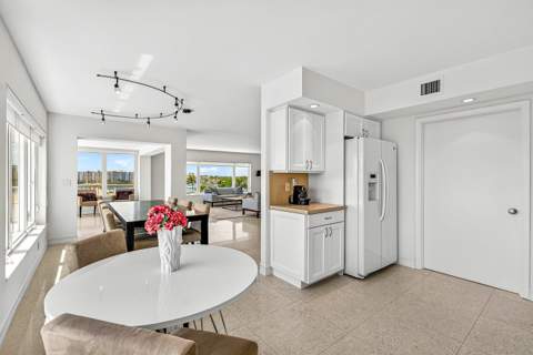 600 S Ocean Boulevard #504, Boca Raton FL - photo 11 of 32