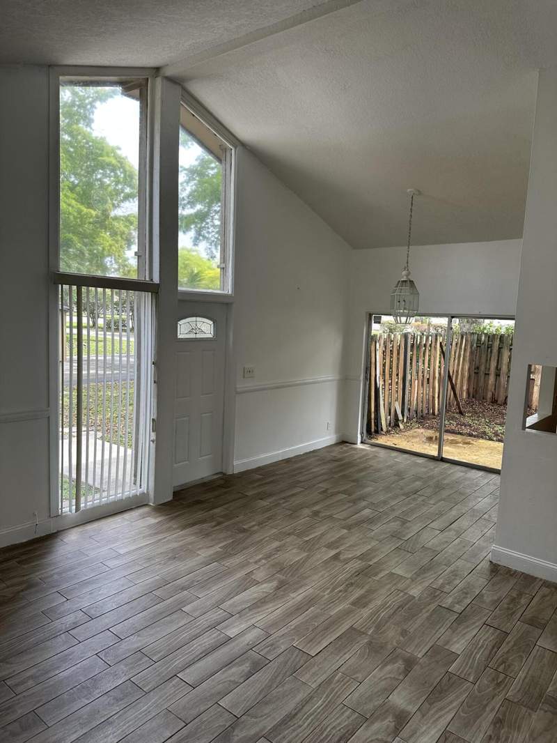 2 bedroom Condominium at 7275 W Sunrise Boulevard #7275l, Apple Creek, Plantation — photo 3