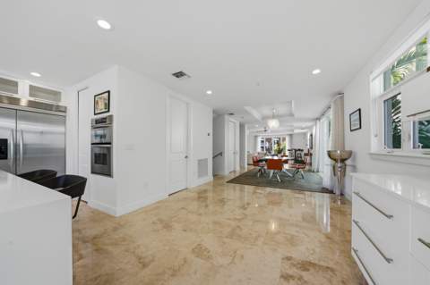 69 Isle Of Venice Drive, Fort Lauderdale FL - photo 18 of 63
