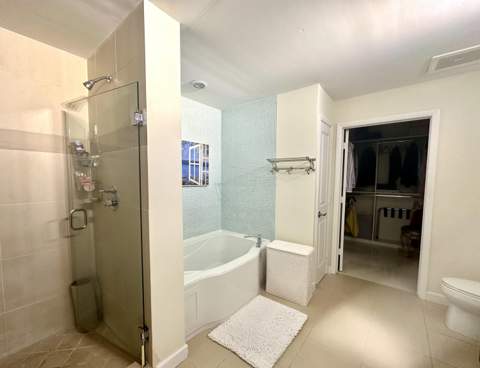1945 S Ocean Drive #609, Hallandale Beach FL - photo 7 of 30