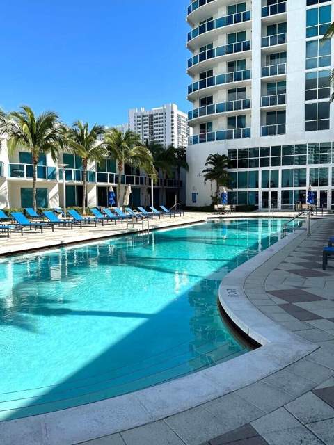 1945 S Ocean Drive #609, Hallandale Beach FL - photo 11 of 30