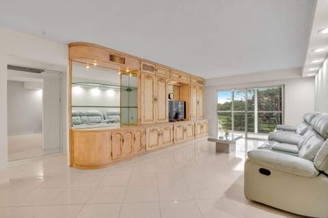 4701 Martinique Drive #K3, Coconut Creek FL - photo 16 of 42
