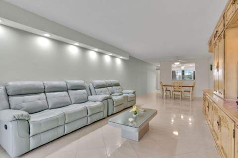 4701 Martinique Drive #K3, Coconut Creek FL - photo 18 of 42