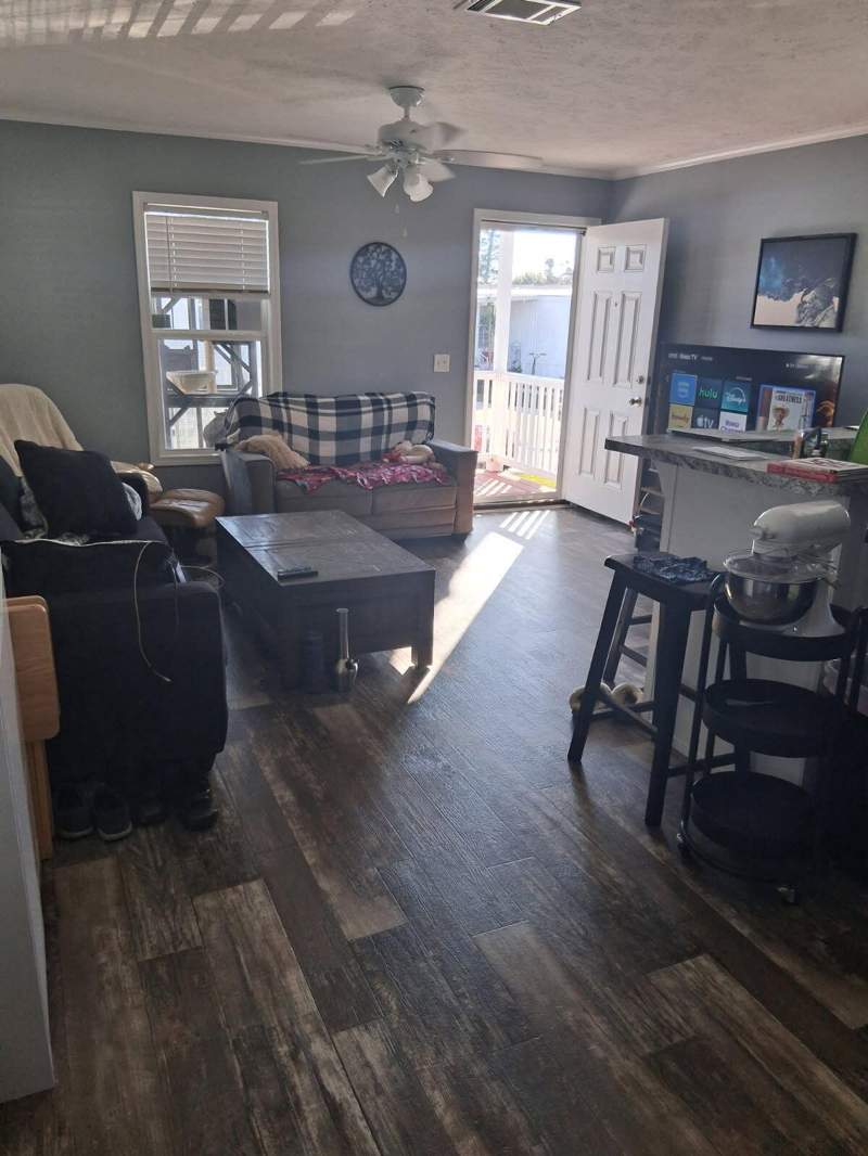 2 bedroom Manufactured Home at 356 Mockingbird Avenue, Sandhill Shores, Fort Pierce — photo 3