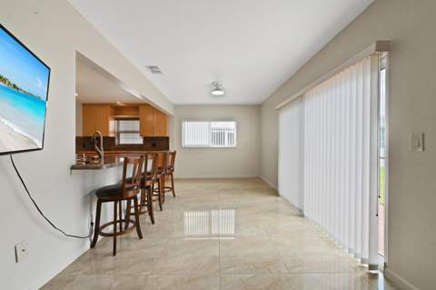 2012 SW 17th Avenue, Boynton Beach FL - photo 8 of 27