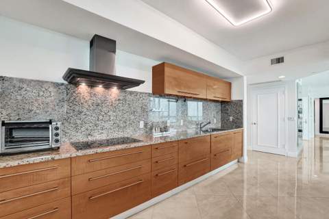 101 S Fort Lauderdale Beach Boulevard #1107, Fort Lauderdale FL - photo 23 of 46