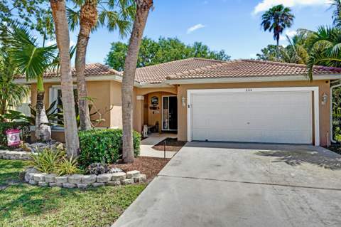 6214 Sand Hills Circle, Lake Worth FL - photo 7 of 93