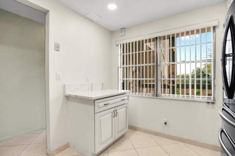 4701 Martinique Drive #K3, Coconut Creek FL - photo 6 of 42