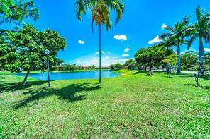 435 SW Natura Avenue #A, Deerfield Beach FL - photo 7 of 21