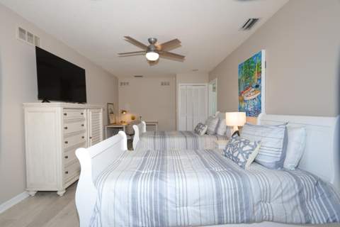 400 Seaside Lane, Juno Beach FL - photo 23 of 46