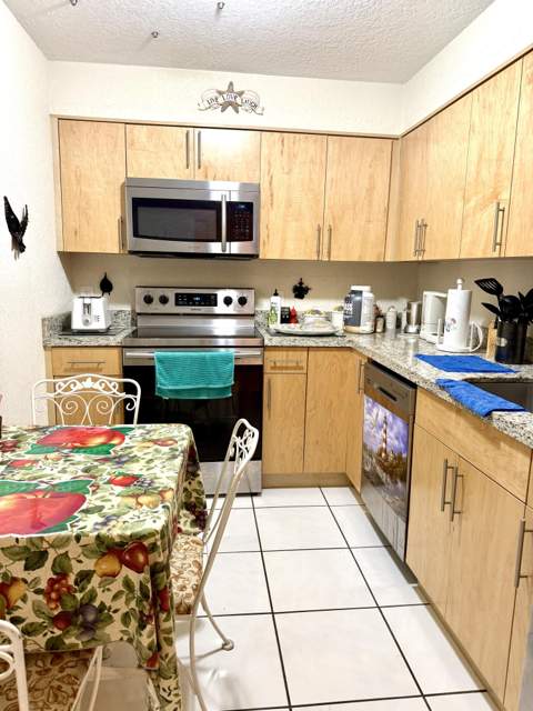 101 Briny Avenue #409, Pompano Beach FL - photo 13 of 33